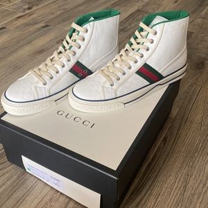 Brand new  never worn Men’s Authentic Gucci 1977 white high top sneakers Size 11